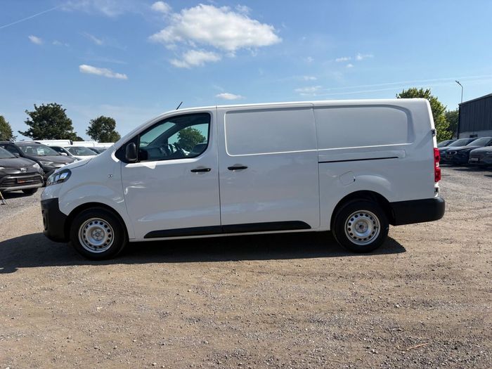 Opel Vivaro 2022