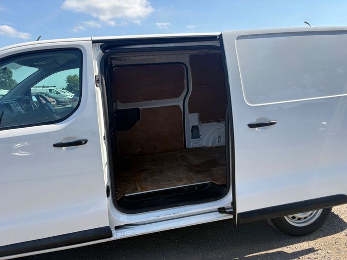 Opel Vivaro 2022