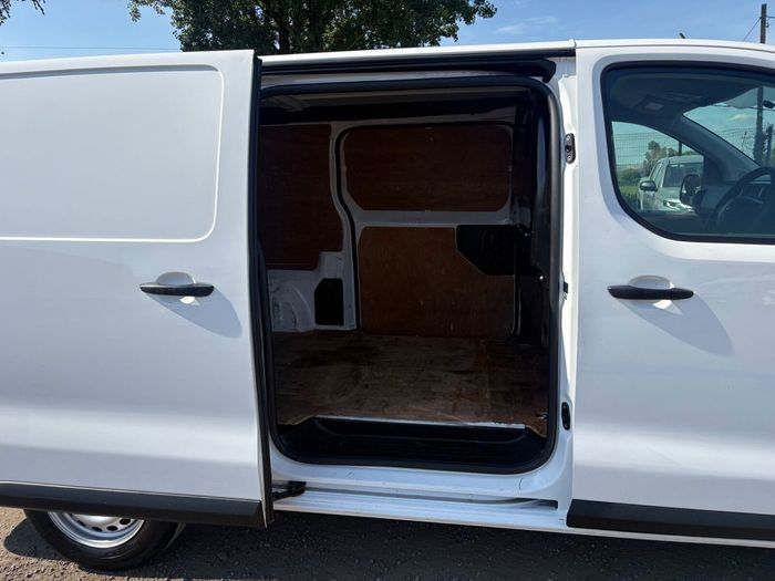 Opel Vivaro 2022