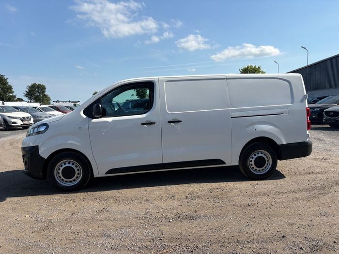 Opel Vivaro 2022