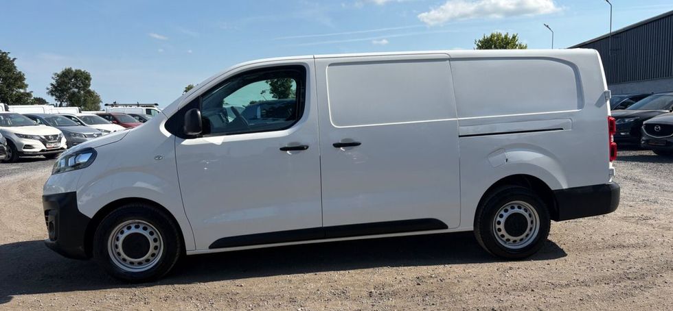 Opel Vivaro 2022