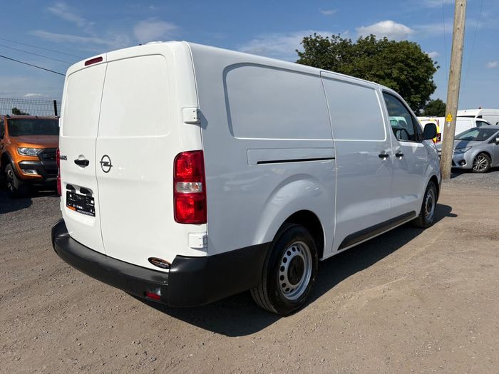 Opel Vivaro 2022