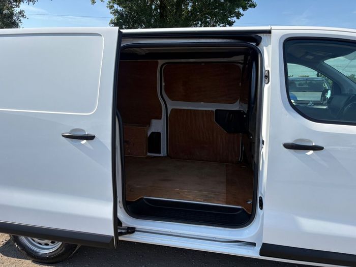 Opel Vivaro 2022