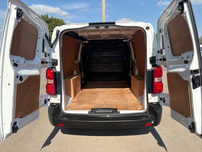 Opel Vivaro 2022
