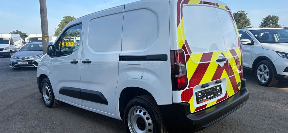 Vauxhall Combo 2021