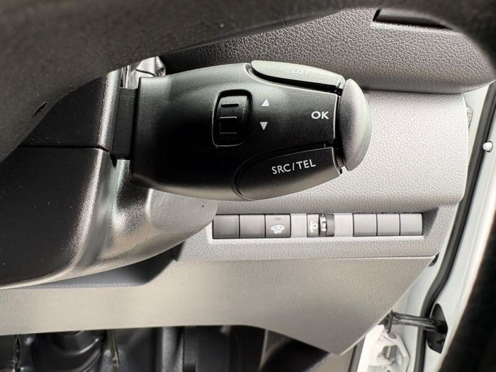 Peugeot Expert 2021