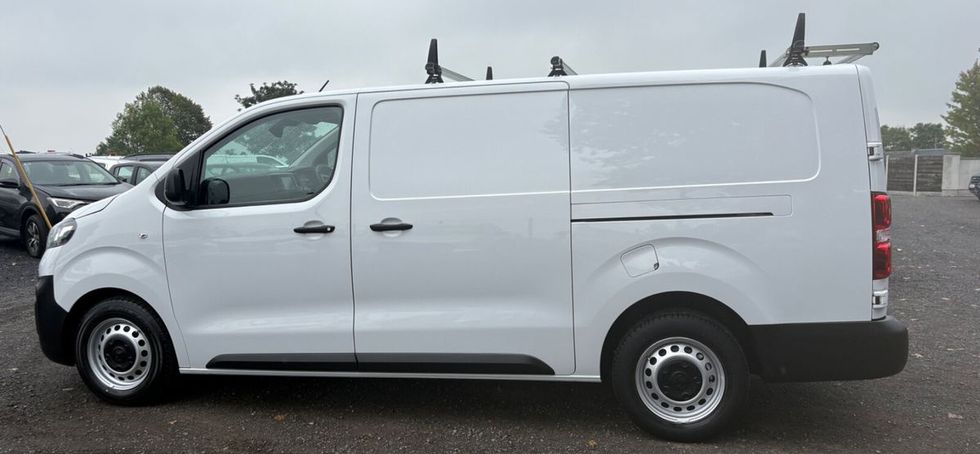 Opel Vivaro 2022