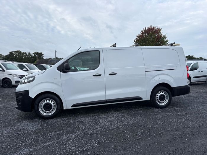 Vauxhall Vivaro 2022