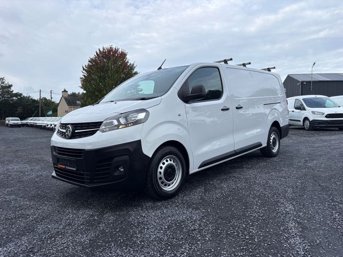 Vauxhall Vivaro 2022