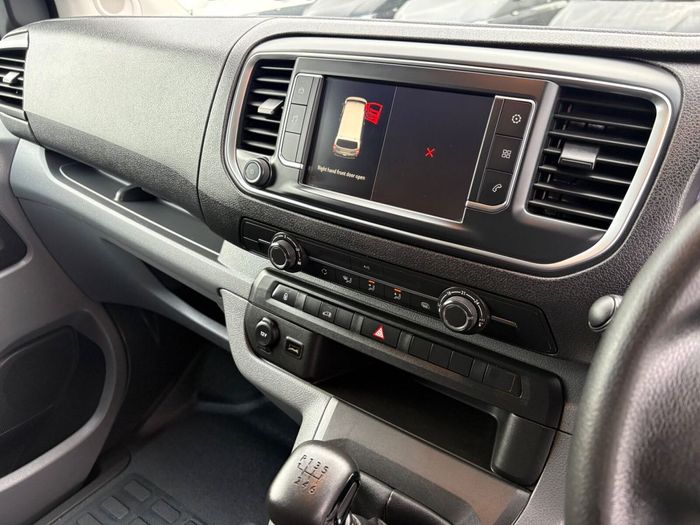 Vauxhall Vivaro 2022