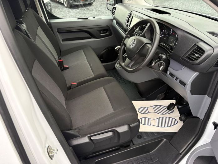 Vauxhall Vivaro 2022