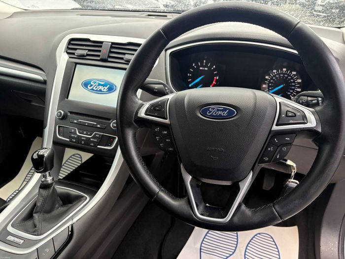 Ford Mondeo 2016