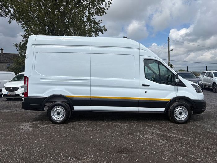 Ford Transit 2022