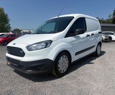 Ford TRANSIT COURIER 2017