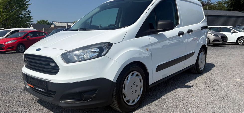 Ford TRANSIT COURIER 2017