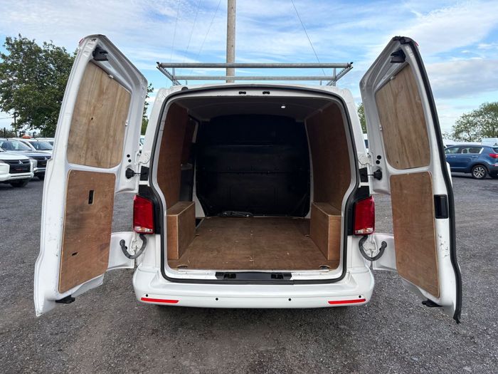 Volkswagen Transporter 2021