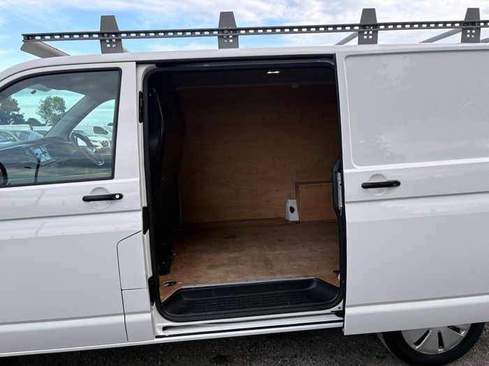 Volkswagen Transporter 2021