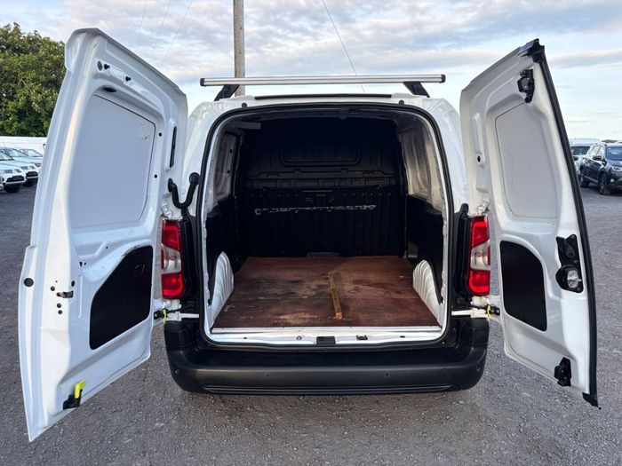 Vauxhall Combo 2021