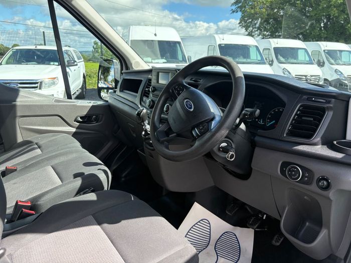 Ford Transit 2021