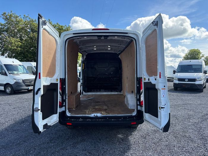 Ford Transit 2021