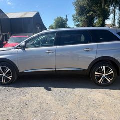Peugeot 5008 2020