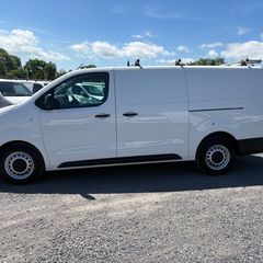 Vauxhall Vivaro 2022