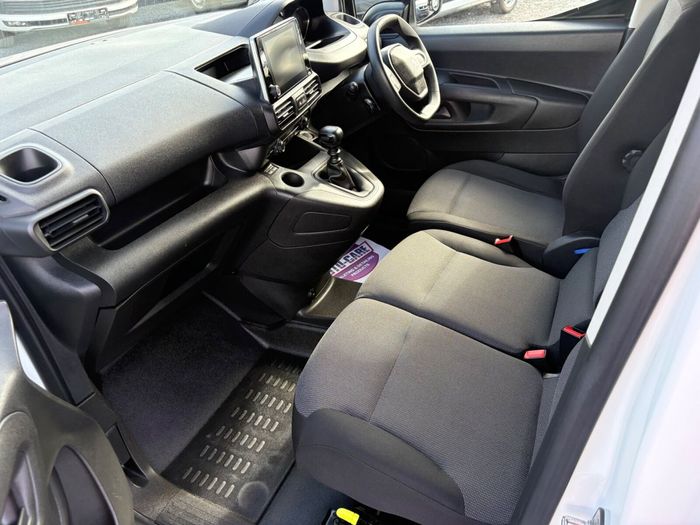 Peugeot Partner 2022