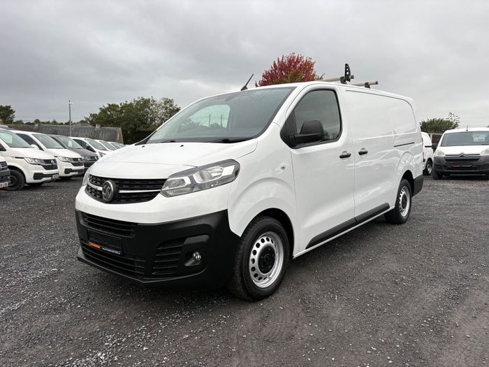 Vauxhall Vivaro 2022