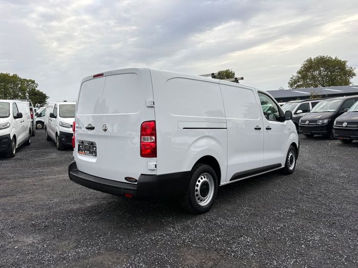Vauxhall Vivaro 2022