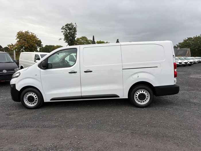 Vauxhall Vivaro 2022