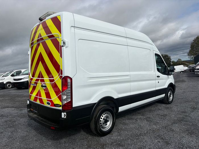 Ford Transit 2022