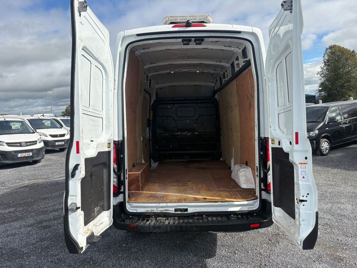 Ford Transit 2022