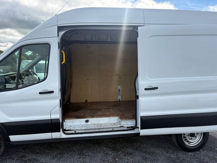 Ford Transit 2022