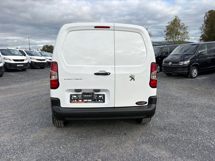 Peugeot Partner 2021