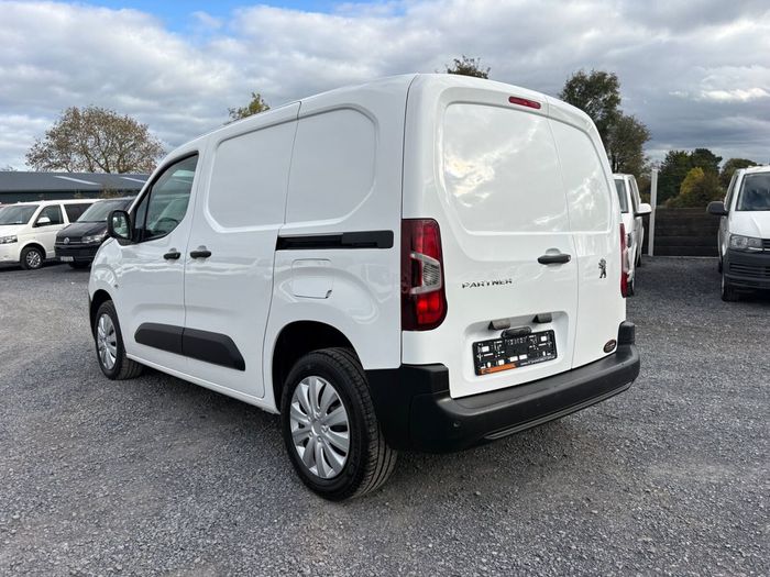 Peugeot Partner 2021