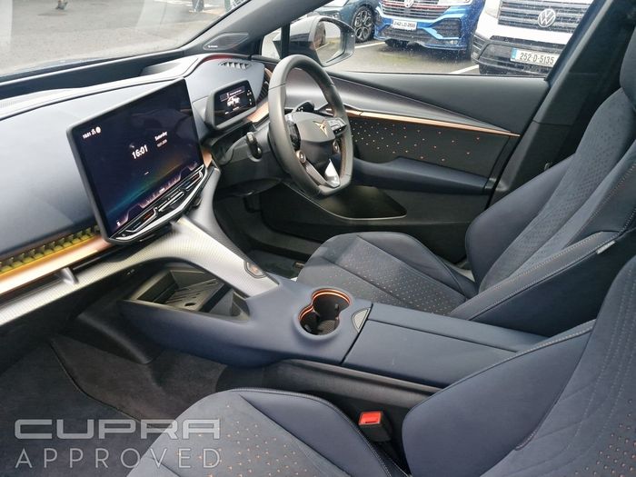 Cupra Tavascan 2025