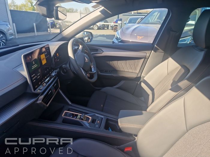 Cupra Leon 2025