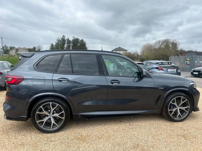 BMW X5 2022