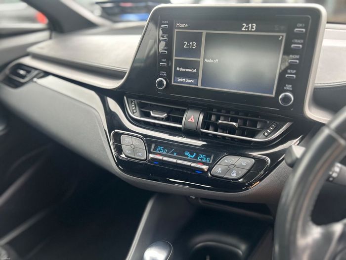 Toyota C-HR 2023