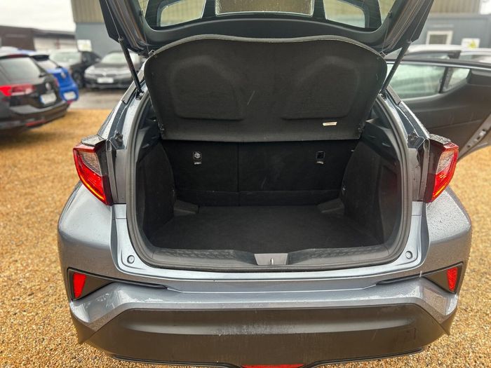 Toyota C-HR 2023