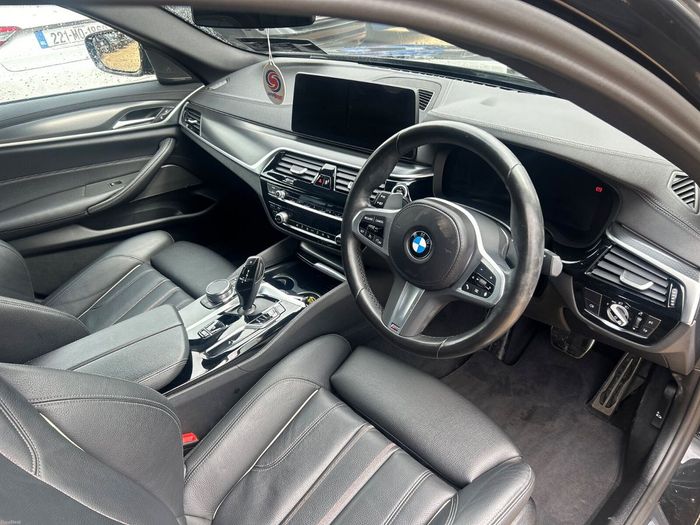 BMW 5 Series 2023