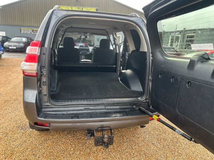 Toyota Landcruiser 2016