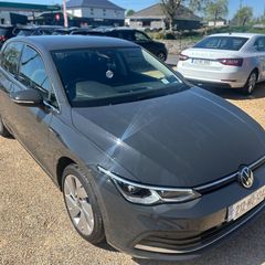 Volkswagen Golf 2021