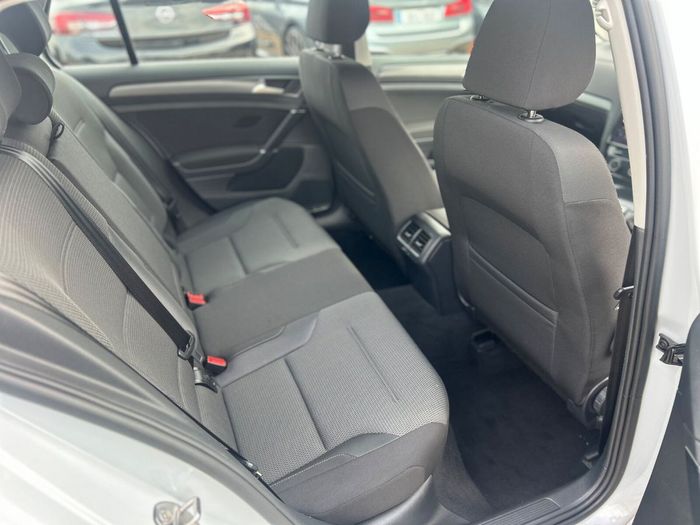 Volkswagen Golf 2019