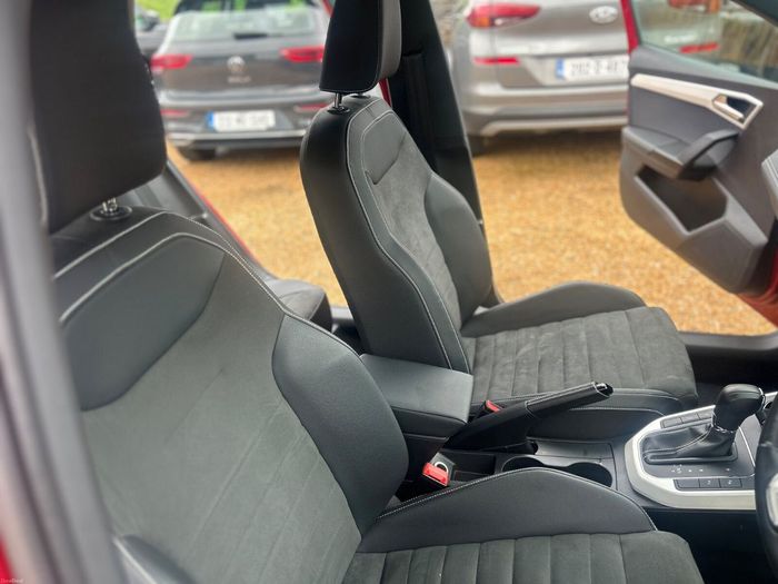 SEAT Arona 2021
