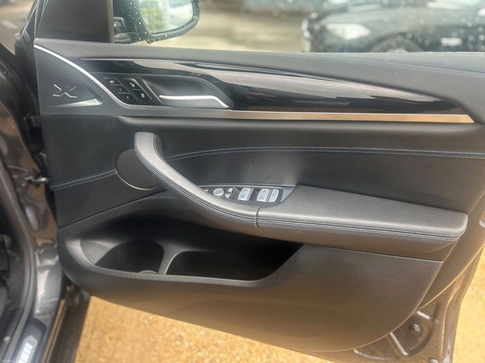 BMW iX3 2023