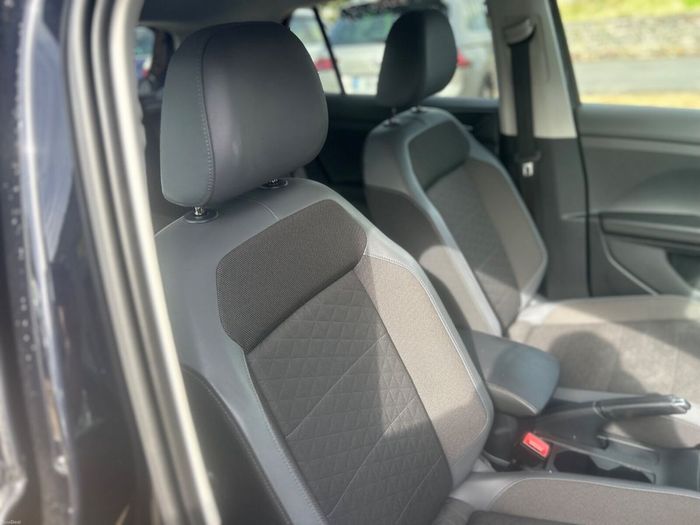 Volkswagen T-Cross 2024