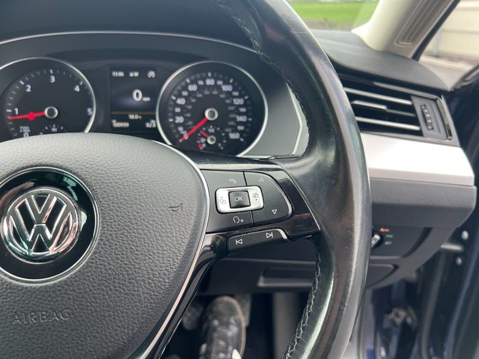 Volkswagen Passat 2016