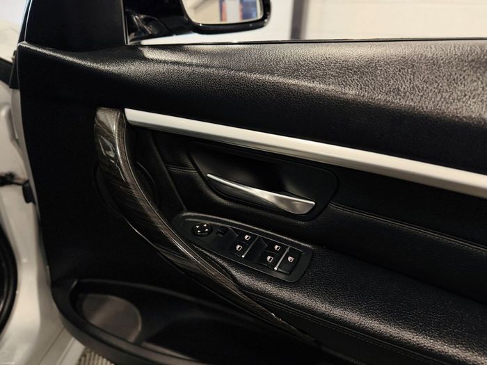 BMW 3 Series 2018