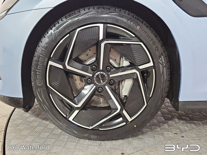BYD SEAL 2026